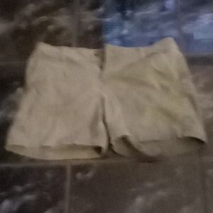 ana dark green short twill shorts